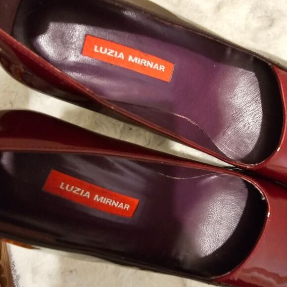 NWOT Luzia Mirnar Women's Red Patent Leather Square Toe Pumps Size - Picture 8 of 10